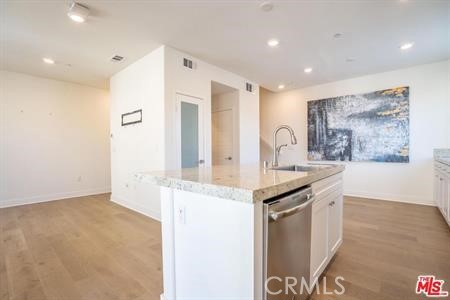 Detail Gallery Image 3 of 48 For 18339 Iris Ln, Yorba Linda,  CA 92886 - 2 Beds | 2/1 Baths