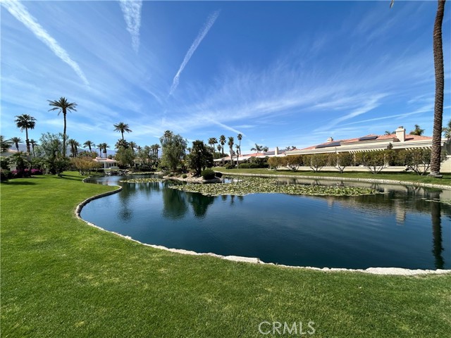 44980 Olympic Court, Indian Wells CA: https://media.crmls.org/medias/70140952-a696-403b-b3bd-9fe8a9996282.jpg
