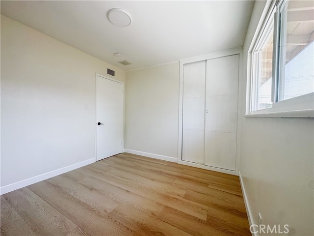 1124 N Soldano Drive, Azusa CA: https://media.crmls.org/medias/701437bf-cace-4fab-bdda-b27b057aa3cc.jpg