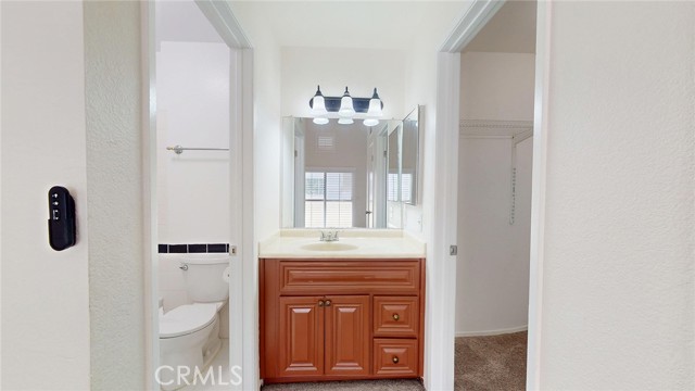 Detail Gallery Image 20 of 38 For 24420 Flaxwood Ln #204,  Newhall,  CA 91321 - 2 Beds | 2 Baths