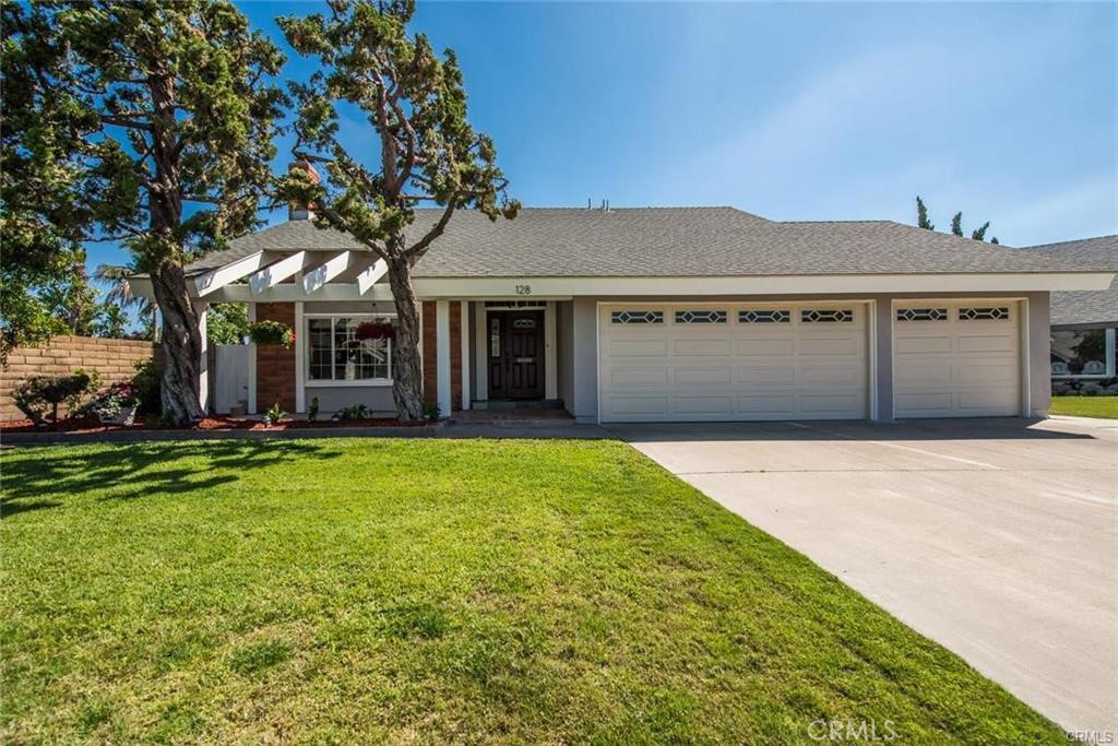 7016A7Ac 61F5 4B89 9Ee3 78D7Dbb15Fb9 128 S Plantation Place, Anaheim, Ca 92806 &Lt;Span Style='BackgroundColor:transparent;Padding:0Px;'&Gt; &Lt;Small&Gt; &Lt;I&Gt; &Lt;/I&Gt; &Lt;/Small&Gt;&Lt;/Span&Gt;