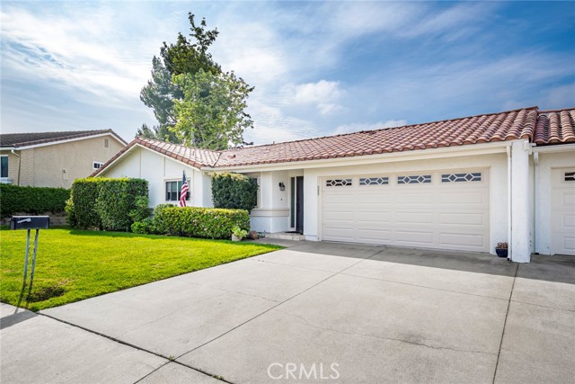 Detail Gallery Image 2 of 56 For 28062 Calle Casal, Mission Viejo,  CA 92692 - 2 Beds | 2 Baths