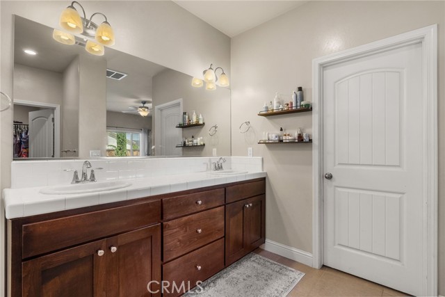 Detail Gallery Image 30 of 44 For 9500 Laurelwood Ct, Shafter,  CA 93263 - 4 Beds | 2 Baths