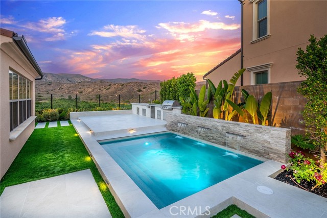 Detail Gallery Image 32 of 50 For 100 Albero, Irvine,  CA 92602 - 4 Beds | 3/1 Baths