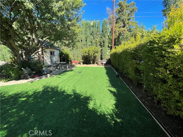 Detail Gallery Image 21 of 40 For 17183 Sunburst, –,  CA 91325 - 3 Beds | 4/1 Baths