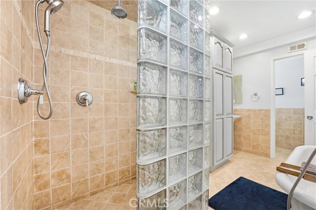 Detail Gallery Image 36 of 67 For 20382 via Trinidad, Yorba Linda,  CA 92886 - 4 Beds | 3/1 Baths