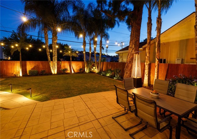 Detail Gallery Image 25 of 27 For 17726 Martha St, Encino,  CA 91316 - 3 Beds | 2 Baths