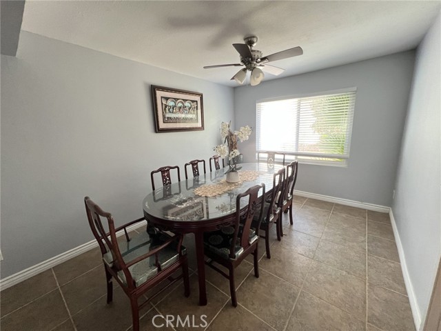 Detail Gallery Image 9 of 23 For 5600 via Junipero Serra, Riverside,  CA 92506 - 4 Beds | 3 Baths