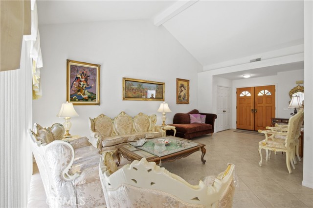 24402 Nugget Falls Lane, Laguna Niguel CA: https://media.crmls.org/medias/70192088-d5ab-42a2-92a3-50346d7cd388.jpg