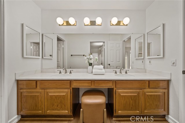 Detail Gallery Image 32 of 62 For 860 Calle Del Sol, Upland,  CA 91784 - 3 Beds | 3 Baths