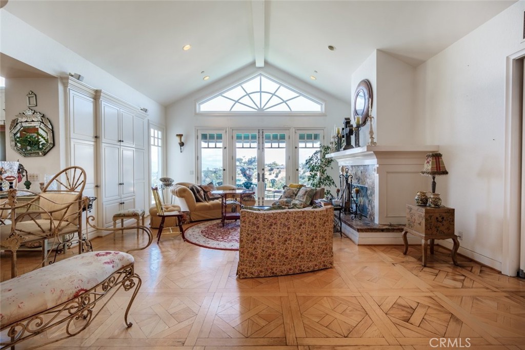 15589 Briarwood DriveSherman Oaks img 9