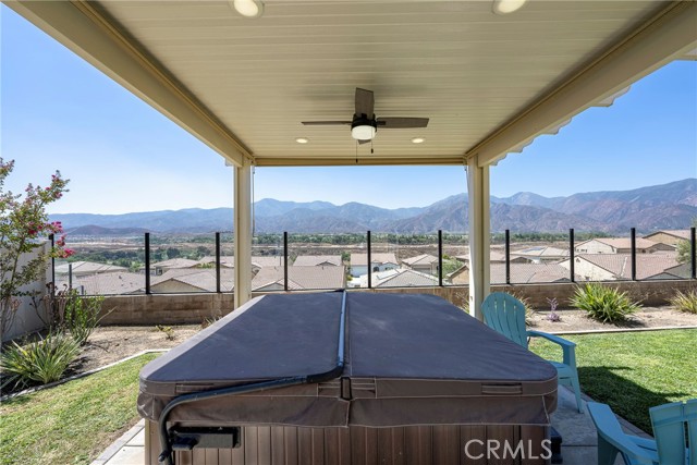 11537 Alton Drive, Corona CA: https://media.crmls.org/medias/701b4663-3f5f-47da-8755-b68f9cbaf4e5.jpg