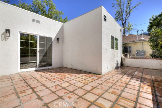 Detail Gallery Image 27 of 27 For 5709 Beck Ave, North Hollywood,  CA 91601 - 2 Beds | 2 Baths