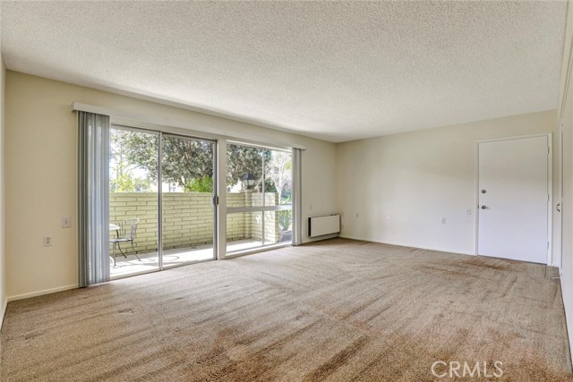 Detail Gallery Image 7 of 31 For 2327 via Mariposa West a,  Laguna Woods,  CA 92637 - 2 Beds | 2 Baths
