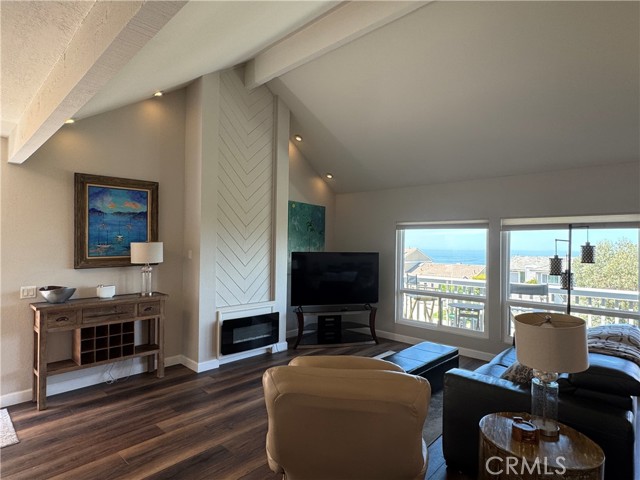 Detail Gallery Image 1 of 18 For 33535 Vista Colina Dr, Dana Point,  CA 92629 - 3 Beds | 2 Baths
