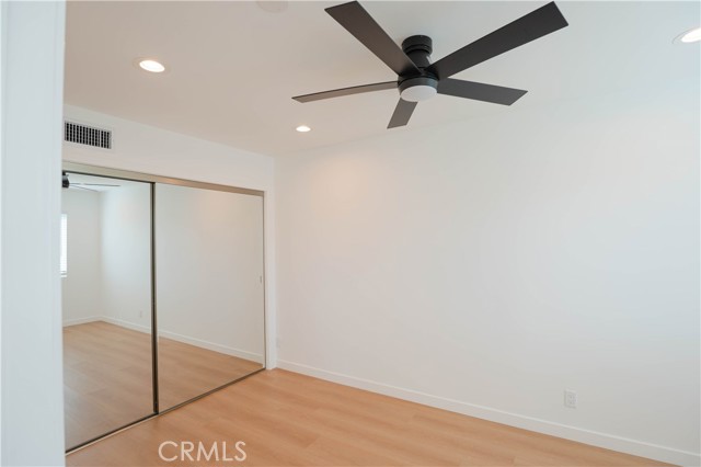 13755 Los Angeles Street, Baldwin Park CA: https://media.crmls.org/medias/701da6c1-3689-414a-a92d-5370887da6d4.jpg