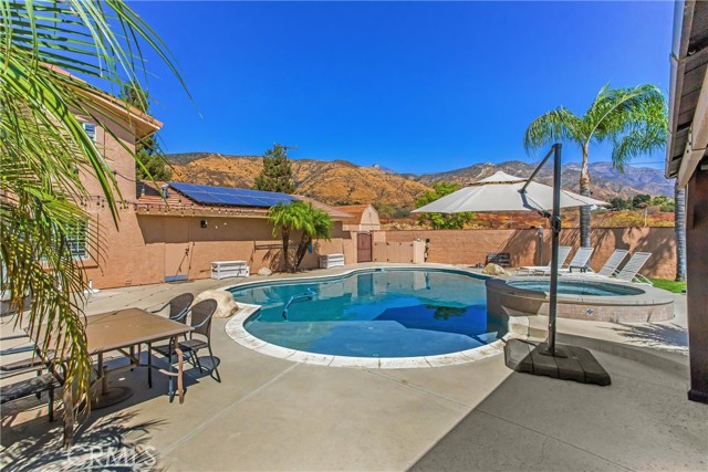 35225 Crystal Street, Yucaipa CA: https://media.crmls.org/medias/701dc94d-cfd7-4cef-a4ce-f855763d4d5e.jpg