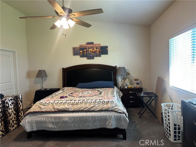 Detail Gallery Image 12 of 23 For 1611 Brea St, Bakersfield,  CA 93307 - 3 Beds | 2 Baths