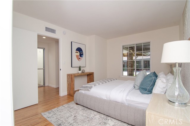 Detail Gallery Image 28 of 44 For 26701 Oak Branch Cir, Newhall,  CA 91321 - 2 Beds | 2 Baths