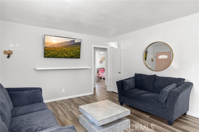 Detail Gallery Image 6 of 34 For 3160 David St, Riverside,  CA 92506 - 3 Beds | 1 Baths
