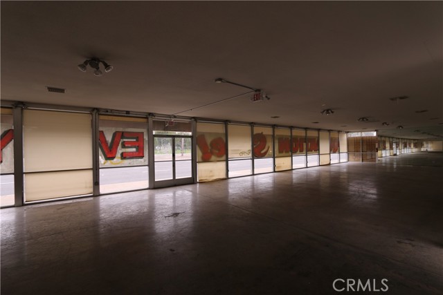 14666 Beach Boulevard, Westminster, California 92683, ,Commercial Lease,For Rent,14666 Beach Boulevard,CROC25069277