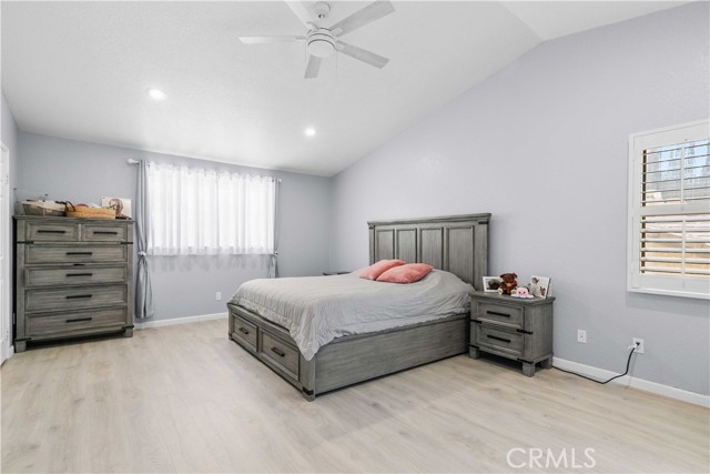 Detail Gallery Image 41 of 67 For 42962 Burlwood Dr, Lancaster,  CA 93536 - 4 Beds | 2/1 Baths