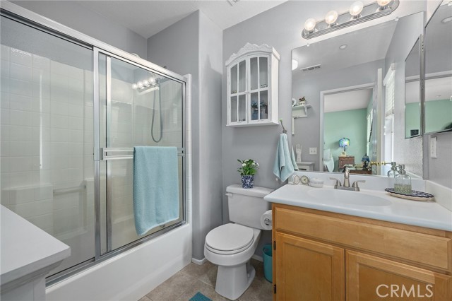 Detail Gallery Image 15 of 17 For 757 Sather Ct #48,  Brea,  CA 92821 - 2 Beds | 2/1 Baths