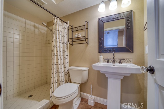 Main floor bathroom