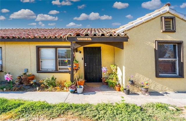 44547 Palm Street, Indio CA: https://media.crmls.org/medias/7022367c-6ba7-48d9-ba59-c97a489e2c5e.jpg