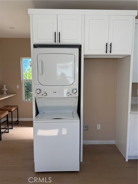 Detail Gallery Image 4 of 16 For 751 E G St #B,  Ontario,  CA 91766 - 2 Beds | 1 Baths