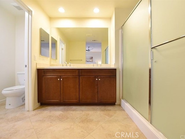 Detail Gallery Image 17 of 22 For 533 Rockefeller, Irvine,  CA 92612 - 2 Beds | 2 Baths