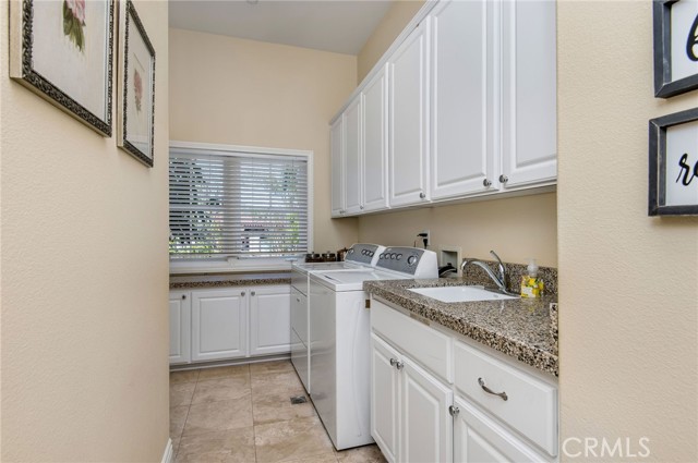 Detail Gallery Image 36 of 75 For 10501 Woodview Cir, Orange,  CA 92869 - 7 Beds | 6/1 Baths