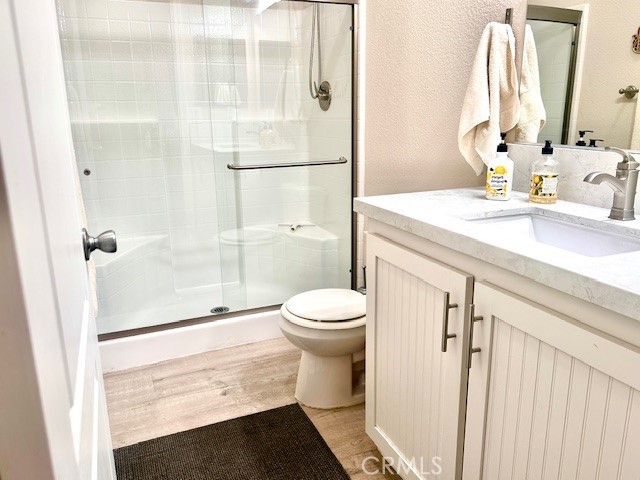 8901 Eton Avenue, Canoga Park CA: https://media.crmls.org/medias/7023e9af-ded6-47b4-9c26-ca95fe5775b3.jpg