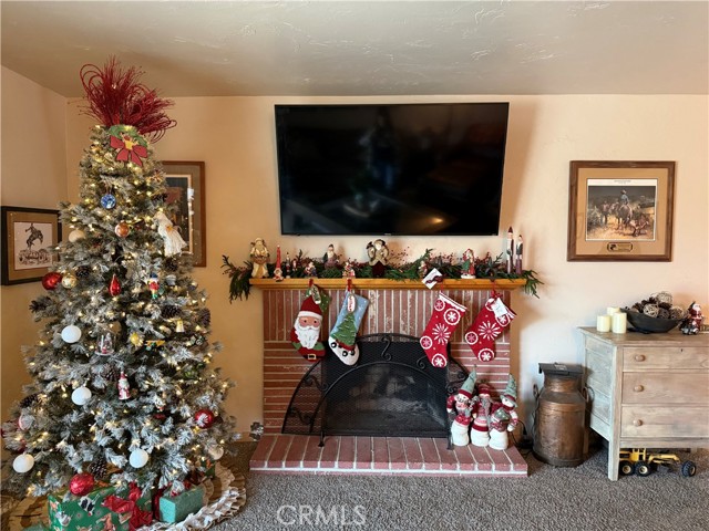 Detail Gallery Image 6 of 47 For 25565 Road 13, Chowchilla,  CA 93610 - 4 Beds | 3 Baths