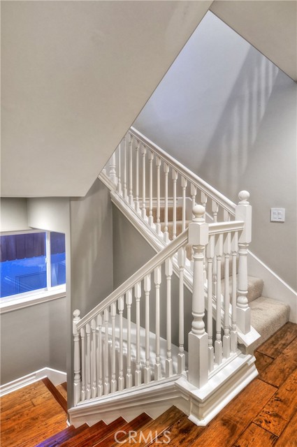703 Marguerite Avenue, Corona del Mar CA: https://media.crmls.org/medias/7024d8ca-46f1-4476-8870-5e6330c308a0.jpg