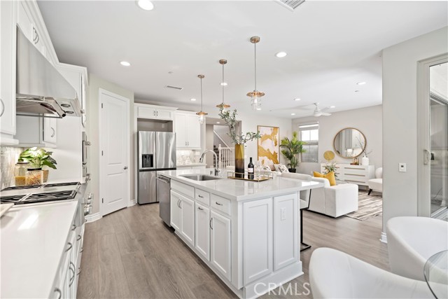 Detail Gallery Image 24 of 57 For 206 Phoebe, Irvine,  CA 92618 - 4 Beds | 4 Baths
