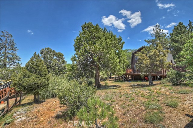 Detail Gallery Image 10 of 14 For 1324 Flintridge, Big Bear Lake,  CA 92314 - – Beds | – Baths