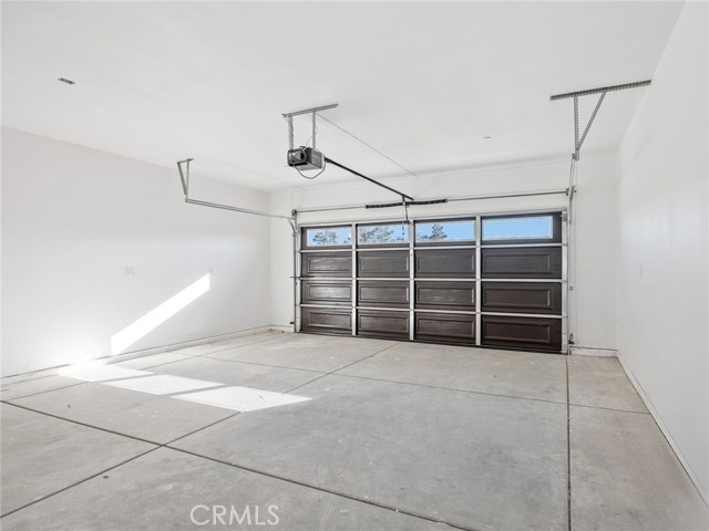 Detail Gallery Image 29 of 33 For 15605 Dale Evans Pkwy, Apple Valley,  CA 92307 - 4 Beds | 2/1 Baths