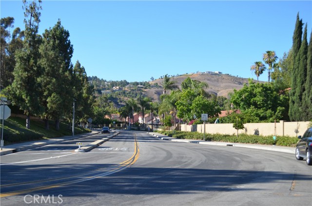 25592 Aragon Way, Yorba Linda CA: https://media.crmls.org/medias/702766a1-24e4-4367-9bde-d71e7a5a7b3e.jpg