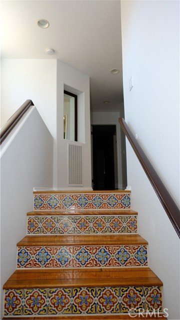 Detail Gallery Image 14 of 24 For 23057 Park Dulce, Calabasas,  CA 91302 - 3 Beds | 2/1 Baths