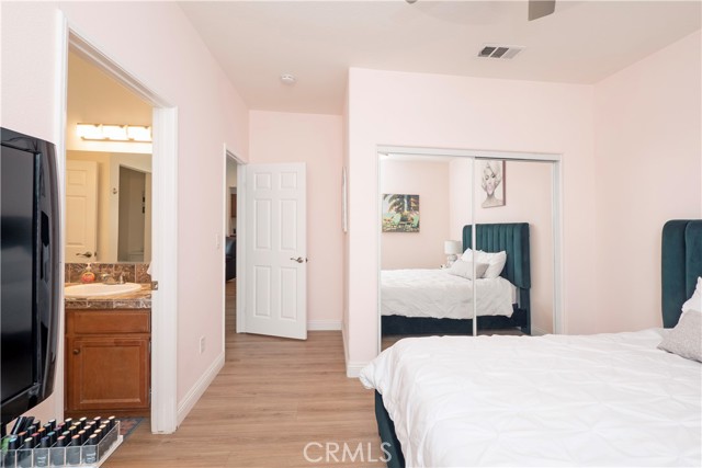 1586 W Mcwethy Street, Rialto CA: https://media.crmls.org/medias/7029770a-7b78-455f-9890-0e0871a68147.jpg