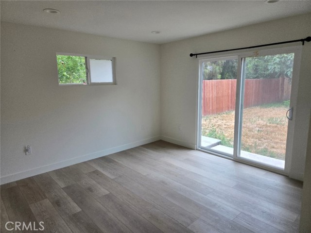 Detail Gallery Image 7 of 14 For 1770 Wright St #B,  Pomona,  CA 91766 - 3 Beds | 2 Baths
