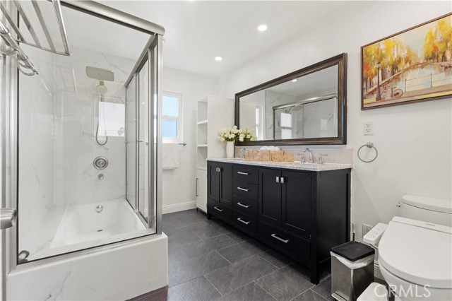 Detail Gallery Image 26 of 41 For 315 E Juanita, Glendora,  CA 91740 - 7 Beds | 3 Baths