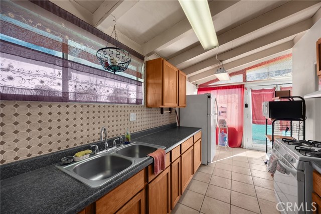 Detail Gallery Image 13 of 50 For 10919 1st, Whittier,  CA 90603 - 4 Beds | 2 Baths