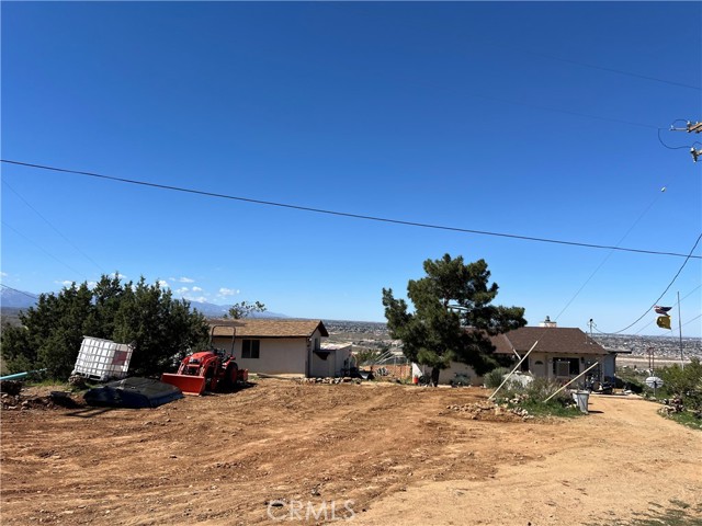 Detail Gallery Image 9 of 21 For 20474 Gemmill, Apple Valley,  CA 92308 - 3 Beds | 1 Baths