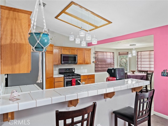 Detail Gallery Image 14 of 40 For 18476 Cherry St, Hesperia,  CA 92345 - 4 Beds | 2 Baths
