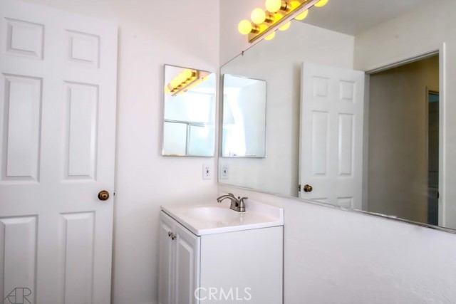 3305 Oakwood Drive, Julian CA: https://media.crmls.org/medias/702cc2c6-a985-4819-b45b-4feb5cbc8c94.jpg