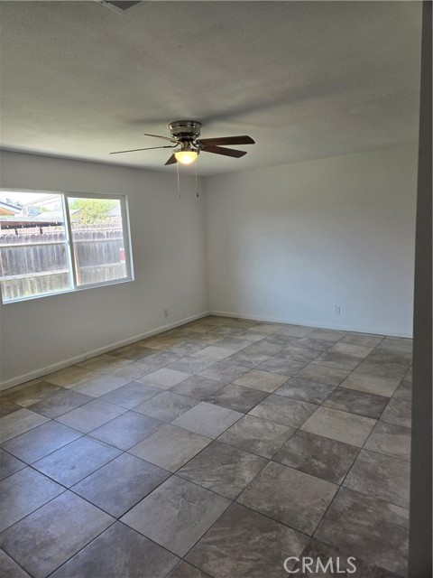 Detail Gallery Image 18 of 19 For 902 Boxwood Ln, Lemoore,  CA 93245 - 3 Beds | 2 Baths