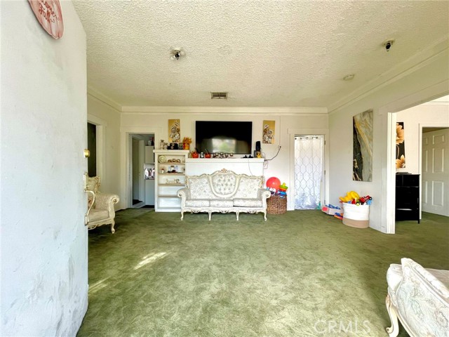 Detail Gallery Image 7 of 14 For 611 615 E Acacia Ave, Glendale,  CA 91205 - – Beds | – Baths