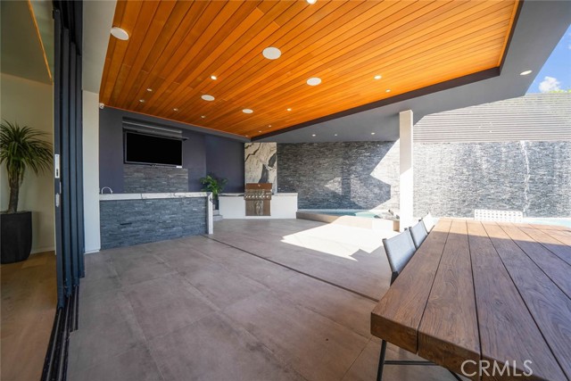 1947 Glencoe Way, Los Angeles CA: https://media.crmls.org/medias/702e8a6a-75a9-479f-8f0a-72ba289590f0.jpg